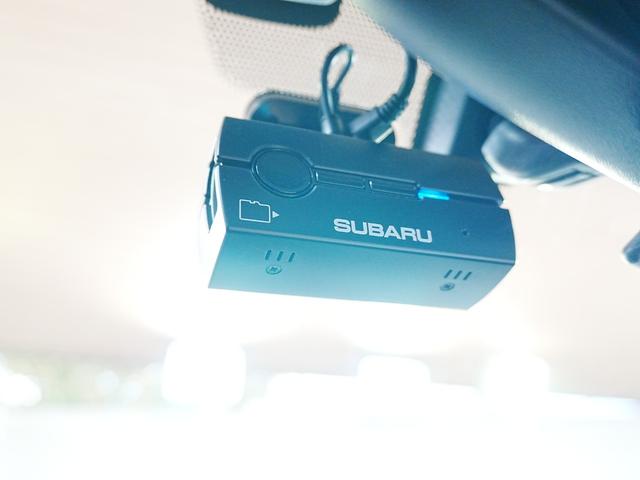 インプレッサスポーツ ２．０ｉ－Ｓアイサイト　１オーナー　純正ナビフルセグＴＶ　純正１８ＡＷ　ＬＫＡ　ＢＳＭ　追従式クルコン　前席パワーシート　バックカメラ　ＥＴＣ２．０　禁煙車　パドルシフト　純正マットドアバイザー　ｎａｎｏｅ　スマートキー２本（43枚目）