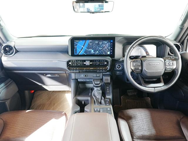 ランドクルーザー２５０ ＶＸファーストエディション　サンルーフ　１２．３インチディスプレイ　茶革シート　全方位カメラ　モデリスタＦバンパーガード　モデリスタＦアンダーカバー　モデリスタＲバンパーガーニッシュ　モデリスタオーバーフェンダー（2枚目）