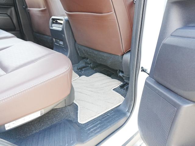 ランドクルーザー２５０ ＶＸファーストエディション　サンルーフ　１２．３インチディスプレイ　茶革シート　全方位カメラ　モデリスタＦバンパーガード　モデリスタＦアンダーカバー　モデリスタＲバンパーガーニッシュ　モデリスタオーバーフェンダー（42枚目）