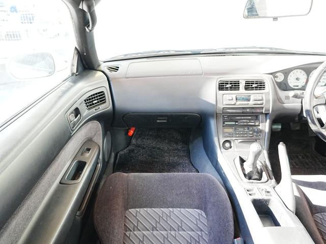 シルビア Ｑ’ｓ　エアロ　後期型　ワンオーナー　修復歴なし　５速マニュアル　純正エアロ　電格ミラー　革巻きステアリング　純正１５インチアルミホイール　純正フロアマット　パワーステアリング　パワーウィンドウ　ＡＢＳ（16枚目）