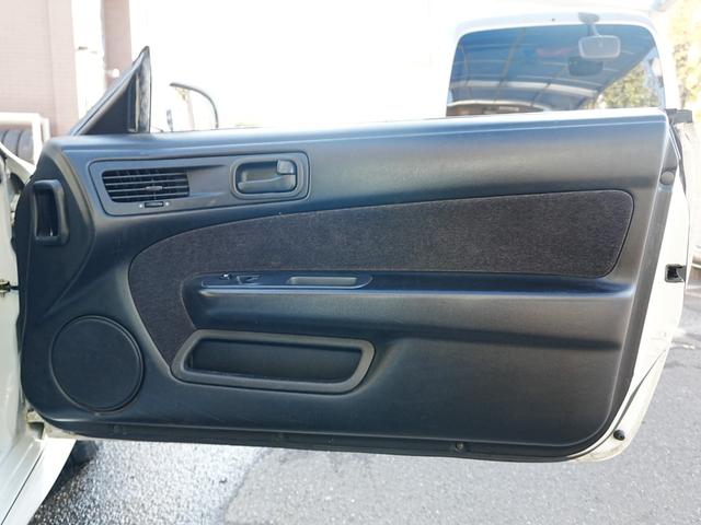 シルビア Ｑ’ｓ　エアロ　後期型　ワンオーナー　修復歴なし　５速マニュアル　純正エアロ　電格ミラー　革巻きステアリング　純正１５インチアルミホイール　純正フロアマット　パワーステアリング　パワーウィンドウ　ＡＢＳ（31枚目）