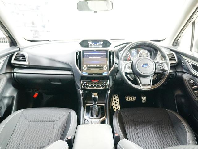 フォレスター プレミアム　純正ナビ　フルセグテレビ　前席ヒーシーター　パワーバッグドア　ルーフレール　ＳＴＩリップスポイラー　アイドリングストップ　ステアスイッチ　パドルシフト　Ｐスタート　スマートキー　ステアヒーター　ＥＴＣ（2枚目）