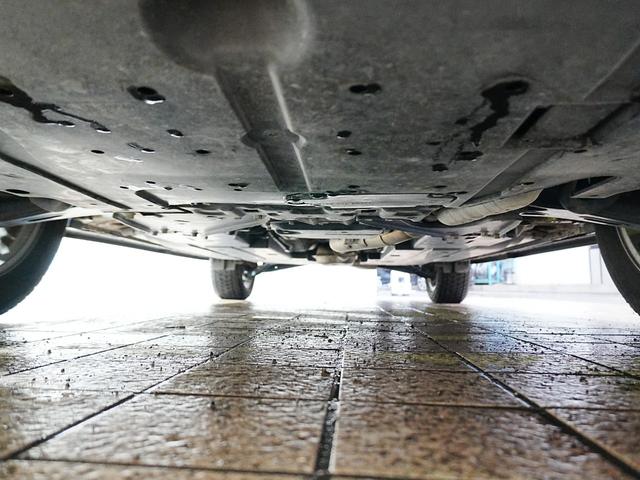 フォレスター プレミアム　純正ナビ　フルセグテレビ　前席ヒーシーター　パワーバッグドア　ルーフレール　ＳＴＩリップスポイラー　アイドリングストップ　ステアスイッチ　パドルシフト　Ｐスタート　スマートキー　ステアヒーター　ＥＴＣ（15枚目）