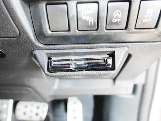 フォレスター プレミアム　純正ナビ　フルセグテレビ　前席ヒーシーター　パワーバッグドア　ルーフレール　ＳＴＩリップスポイラー　アイドリングストップ　ステアスイッチ　パドルシフト　Ｐスタート　スマートキー　ステアヒーター　ＥＴＣ（39枚目）