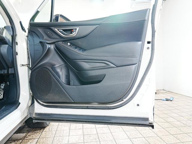 フォレスター プレミアム　純正ナビ　フルセグテレビ　前席ヒーシーター　パワーバッグドア　ルーフレール　ＳＴＩリップスポイラー　アイドリングストップ　ステアスイッチ　パドルシフト　Ｐスタート　スマートキー　ステアヒーター　ＥＴＣ（46枚目）