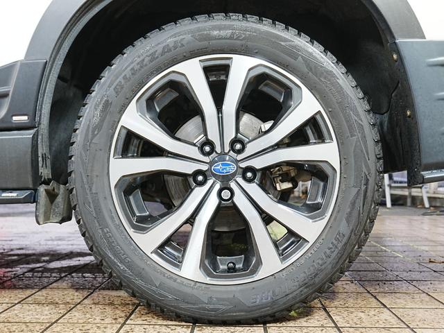 フォレスター プレミアム　純正ナビ　フルセグテレビ　前席ヒーシーター　パワーバッグドア　ルーフレール　ＳＴＩリップスポイラー　アイドリングストップ　ステアスイッチ　パドルシフト　Ｐスタート　スマートキー　ステアヒーター　ＥＴＣ（71枚目）