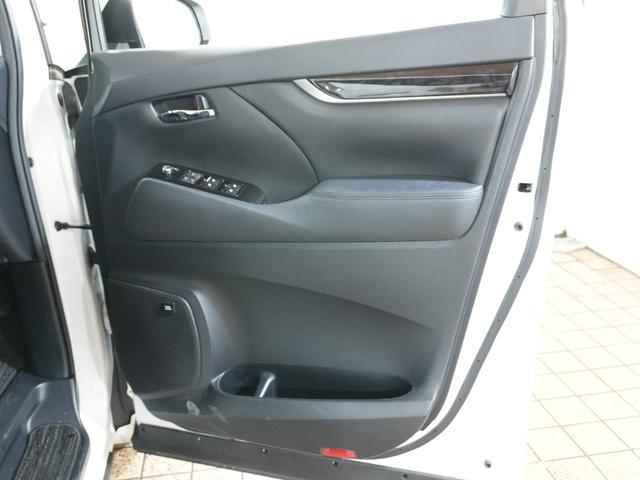 アルファード 2.5S JBLサウンド デジタルインナーミラー 全方位カメラ 革巻きステアリング 純正メモリナビ フルセグTV パワースライドドア 純正18AW LED ETC2.0 パークアシスト 衝突軽減 LKA BSM(41枚目)