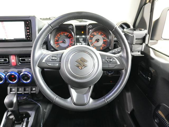 ジムニー ＸＣ　純正メモリナビ　フルセグＴＶ　前席シートヒーター　バックカメラ　前後ドライブレコーダー　クルーズコントロール　純正１６インチ　衝突軽減　ＬＫＡ　背面タイヤ　ＥＴＣ　スマートキー　プッシュスタート（8枚目）