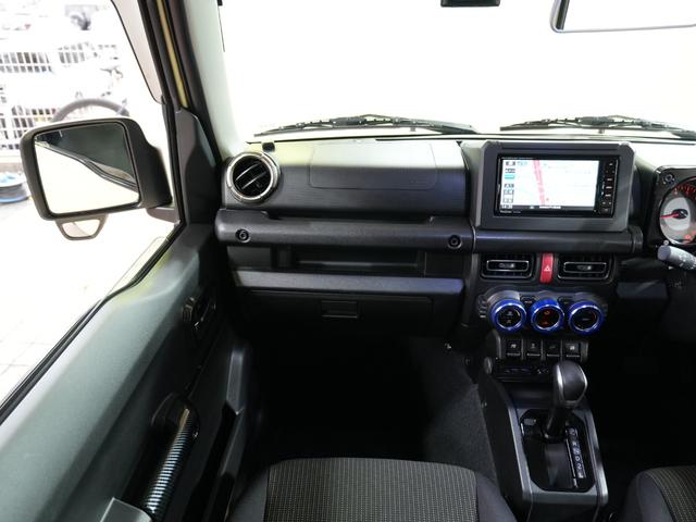 ジムニー ＸＣ　純正メモリナビ　フルセグＴＶ　前席シートヒーター　バックカメラ　前後ドライブレコーダー　クルーズコントロール　純正１６インチ　衝突軽減　ＬＫＡ　背面タイヤ　ＥＴＣ　スマートキー　プッシュスタート（9枚目）