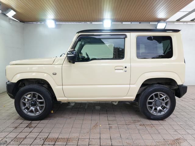 ジムニー ＸＣ　純正メモリナビ　フルセグＴＶ　前席シートヒーター　バックカメラ　前後ドライブレコーダー　クルーズコントロール　純正１６インチ　衝突軽減　ＬＫＡ　背面タイヤ　ＥＴＣ　スマートキー　プッシュスタート（32枚目）