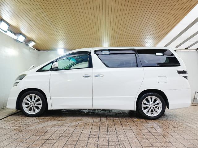 ヴェルファイア ２．４Ｚ　８人乗り　ＨＤＤナビ　ワンセグＴＶ　Ｂカメラ　リアモニター　左側パワースライド　コーナーセンサー　ユーザー買取　フォグランプ　ＤＶＤ　ＨＩＤヘッドライト　プッシュスタート　スマートキー　ＥＴＣ（9枚目）