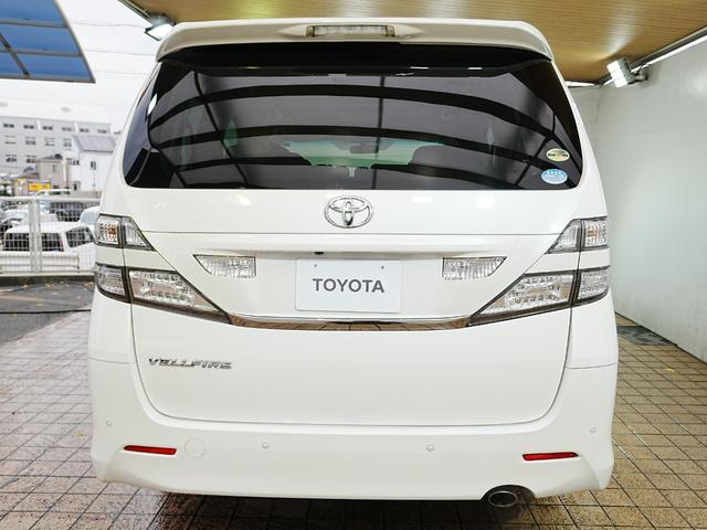 ヴェルファイア ２．４Ｚ　８人乗り　ＨＤＤナビ　ワンセグＴＶ　Ｂカメラ　リアモニター　左側パワースライド　コーナーセンサー　ユーザー買取　フォグランプ　ＤＶＤ　ＨＩＤヘッドライト　プッシュスタート　スマートキー　ＥＴＣ（11枚目）