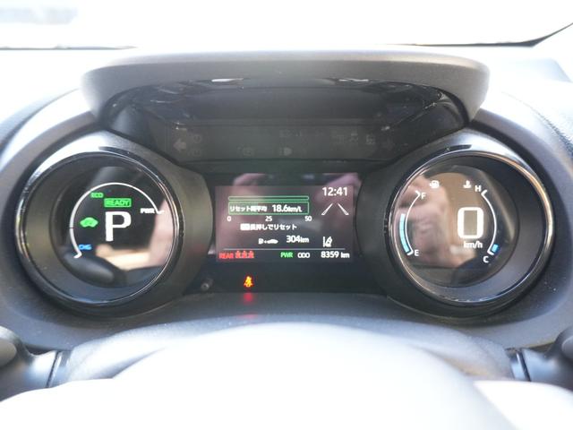 ヤリス ハイブリッドZ ワンオーナー 純正ディスプレーオーディオ バックカメラ シートヒーター フロアマット ドアバイザー LEDライト シートヒーター ソナーセンサー 衝突軽減 LKA BSM AHB クルーズコントロール(16枚目)