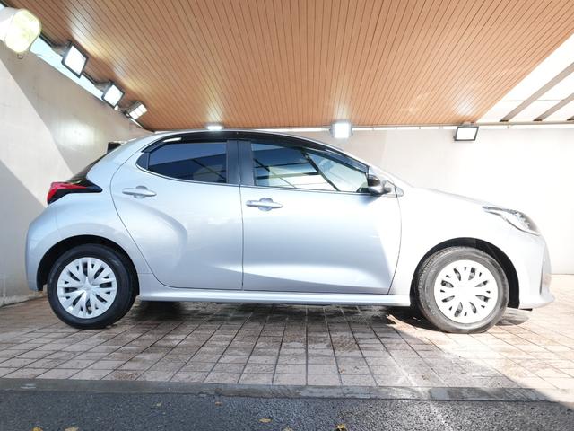 ヤリス ハイブリッドZ ワンオーナー 純正ディスプレーオーディオ バックカメラ シートヒーター フロアマット ドアバイザー LEDライト シートヒーター ソナーセンサー 衝突軽減 LKA BSM AHB クルーズコントロール(31枚目)