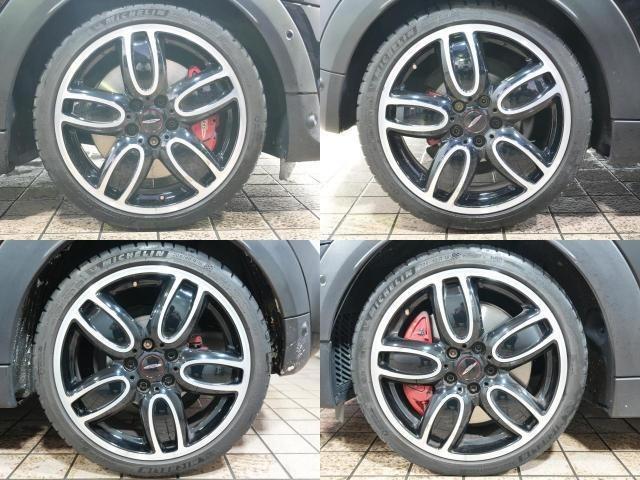 MINI ジョンクーパーワークス コンバーチブル 純正18インチ ソナーセンサー シートヒーター ヘッドアップディスプレー レーダークルーズ 純正HDDナビ バックカメラ ETC2.0 衝突軽減 AHB スマートキー2個 ドライブレコーダー LED(5枚目)