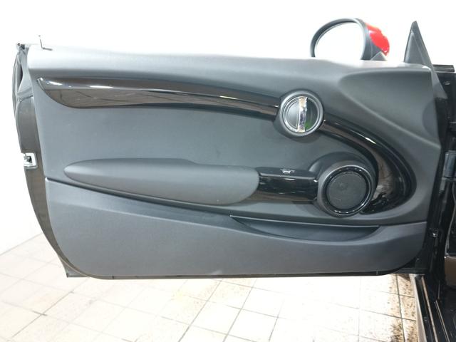 MINI ジョンクーパーワークス コンバーチブル 純正18インチ ソナーセンサー シートヒーター ヘッドアップディスプレー レーダークルーズ 純正HDDナビ バックカメラ ETC2.0 衝突軽減 AHB スマートキー2個 ドライブレコーダー LED(51枚目)