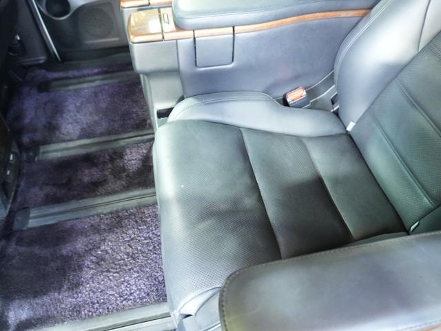 アルファードハイブリッド エグゼクティブラウンジ JBL 純正ナビ フルセグTV 黒革シート 全方位カメラ FDモニター AC100V ステアヒーター プリクラ 純正マッド 純正バイザー シートメモリ ワンオーナー 記録簿完備 ディーラー整備車(41枚目)