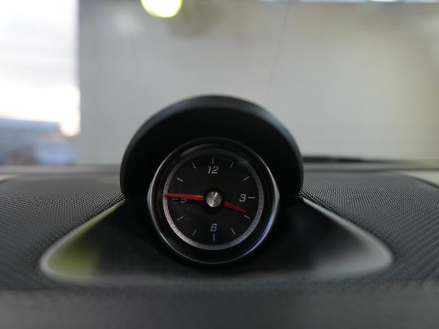 SLC SLC180 スポーツ 1オーナー 禁煙車 黒革シート 純正ナビフルセグTV 黒革パワーシート バックカメラ 純正18AW シートヒーター ETC2.0 LKA BSM 追従式クルコン パドルシフト 保証書 取説 スマキ2本(37枚目)