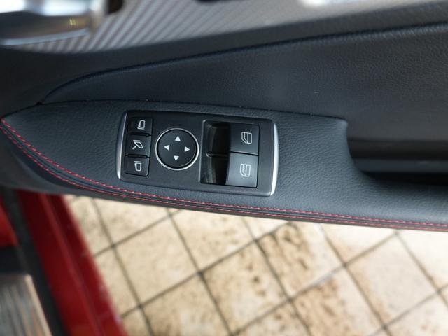 SLC SLC180 スポーツ 1オーナー 禁煙車 黒革シート 純正ナビフルセグTV 黒革パワーシート バックカメラ 純正18AW シートヒーター ETC2.0 LKA BSM 追従式クルコン パドルシフト 保証書 取説 スマキ2本(40枚目)