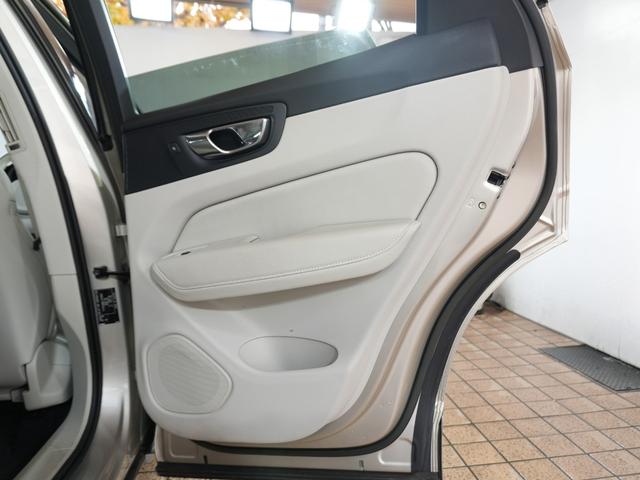 XC60 D4 AWD インスクリプション ワンオーナー 白革シート ヘッドアップディスプレー パークアシスト 純HDDナビ フルセグTV 純19AW エアシート シートヒーター 衝突軽減 LKA BSM AHB レーダーC ドラレコ スマキ(44枚目)