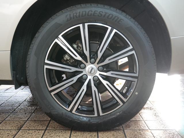 XC60 D4 AWD インスクリプション ワンオーナー 白革シート ヘッドアップディスプレー パークアシスト 純HDDナビ フルセグTV 純19AW エアシート シートヒーター 衝突軽減 LKA BSM AHB レーダーC ドラレコ スマキ(64枚目)