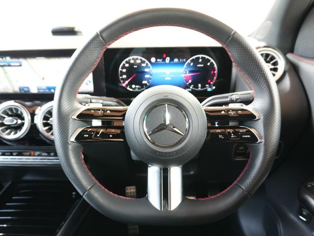GLAクラス GLA200d 4マチック AMGラインパッケージ AMGラインパッケージ 黒ハーフレザー 純正ナビ 全方位カメラ フルセグテレビ Bluetooth アクティブブレーキアシスト レーンアシスト ブラウンドスポットアシスト ステアリングアシスト ETC(19枚目)