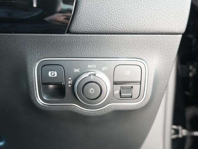 GLAクラス GLA200d 4マチック AMGラインパッケージ AMGラインパッケージ 黒ハーフレザー 純正ナビ 全方位カメラ フルセグテレビ Bluetooth アクティブブレーキアシスト レーンアシスト ブラウンドスポットアシスト ステアリングアシスト ETC(33枚目)