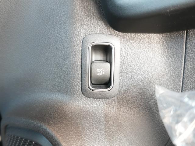 GLAクラス GLA200d 4マチック AMGラインパッケージ AMGラインパッケージ 黒ハーフレザー 純正ナビ 全方位カメラ フルセグテレビ Bluetooth アクティブブレーキアシスト レーンアシスト ブラウンドスポットアシスト ステアリングアシスト ETC(36枚目)