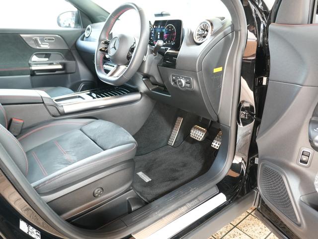 GLAクラス GLA200d 4マチック AMGラインパッケージ AMGラインパッケージ 黒ハーフレザー 純正ナビ 全方位カメラ フルセグテレビ Bluetooth アクティブブレーキアシスト レーンアシスト ブラウンドスポットアシスト ステアリングアシスト ETC(40枚目)