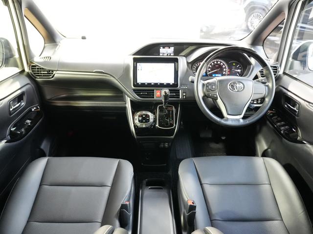 エスクァイア Gi サンルーフ 純正ナビ フルセグTV 前後コーナーセンサ プリクラ レーンキープアシスト 前席シートヒーター バックカメラ 純正マッド ステアスイッチ ETC2.0 Bluetooth ディーラー整備車(2枚目)