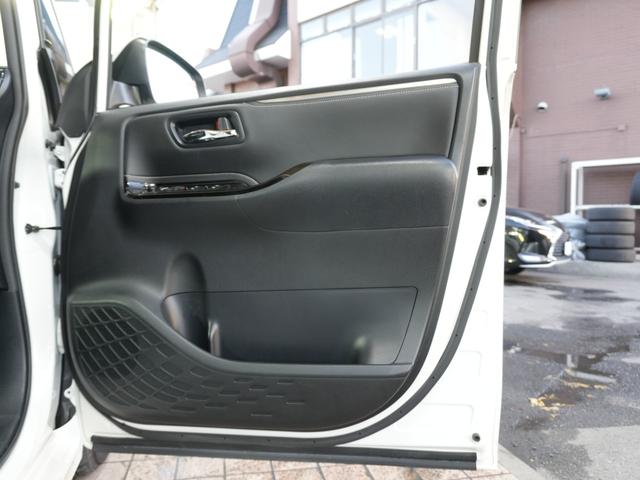 エスクァイア Gi サンルーフ 純正ナビ フルセグTV 前後コーナーセンサ プリクラ レーンキープアシスト 前席シートヒーター バックカメラ 純正マッド ステアスイッチ ETC2.0 Bluetooth ディーラー整備車(30枚目)