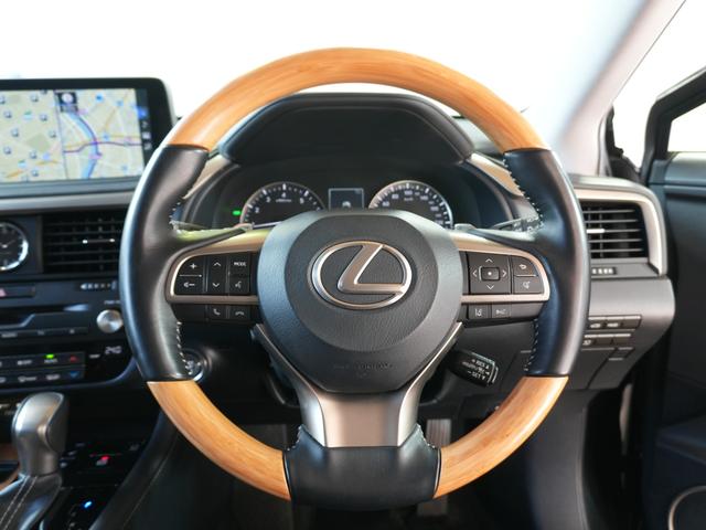 RX RX300 バージョンL 1オーナー サンルーフ 純正ナビ フルセグTV ヘッドアップディスプレイ 黒革シート 純正インチアルミホイール 運転席メモリーシート ステアヒーター ドラレコ BSM LTA PCS PKSA RSA(18枚目)