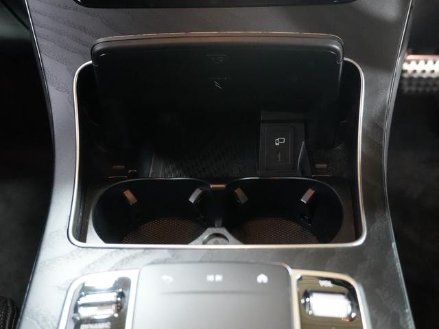 GLC GLC220d 4マチック AMGライン ブルメスター 黒革シート シートヒーター エアシート パノラミックサンルーフ 純正ナビフルセグTV パフュームアトマイザー 前後コーナーセンサー 全方位カメラ HUD BSM LKA 純正前後ドラレコ(33枚目)