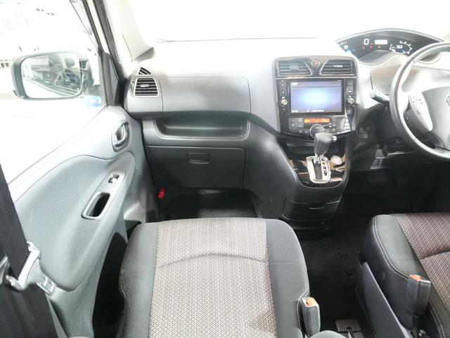 セレナ ハイウェイスター Vセレ+セーフティII SHV 左右パワースライドドア 純正8インチナビ フルセグテレビ 前後コーナーセンサー 全方位カメラ クルーズコントロール フォグランプ 社外フロントドライブレコーダー ステアスイッチ スマートキー ETC(16枚目)