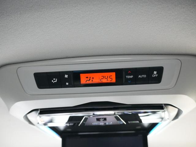 エスクァイア ハイブリッドGi 純正ナビ フルセグテレビ バックカメラ 両側パワースライドドア ユーザー買取 アルパインFDモニター 黒革シート シートヒーター 純正フロアマット 純正ドアバイザー LEDヘッドライト ETC DVD(48枚目)