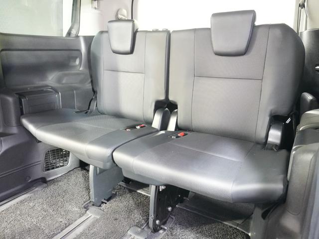 エスクァイア ハイブリッドGi 純正ナビ フルセグテレビ バックカメラ 両側パワースライドドア ユーザー買取 アルパインFDモニター 黒革シート シートヒーター 純正フロアマット 純正ドアバイザー LEDヘッドライト ETC DVD(52枚目)