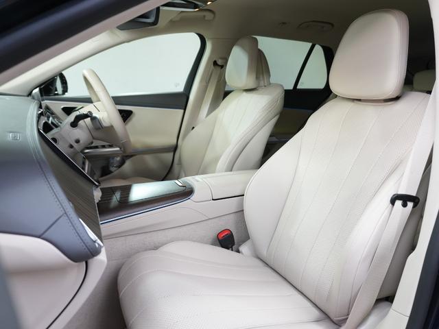 Eクラスステーションワゴン E300 ステーションワゴン エクスクルーシブ ベージュ本革シート ブルメスター カープレイ 全方位カメラ 純正ナビ フルセグテレビ 純正ナビ 純正フロアマット 純正フロントリア ワイヤレス充電 パドルシフト アイドリングストップ ETC2.0(45枚目)