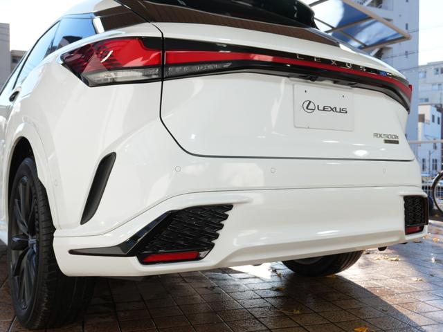 ＲＸ ＲＸ５００ｈ　Ｆスポーツパフォーマンス　１オーナー　マクレビ　パノラマルーフ　レクサスチームメイト　全席シートヒーター　エアーシート　全方位カメラ　Ｂｌｕｅｔｏｏｔｈ　フルセグ　ＨＵＤ　レーダー探知機　パドルシフト　ステアスイッチ　ＢＳＭ（66枚目）