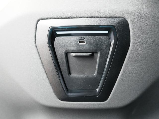 ５シリーズ ５２３ｄ　ｘＤｒｉｖｅツーリング　エクスクルーシブ　純正ナビ　全方位カメラ　黒革シート　ヘッドアップディスプレイ　ワイヤレス充電　フルセグＴＶ　革巻きステアリング　パドルシフト　パワーバックドア　ラバーフィットサポート　クルコン　ＬＫＡ　ＢＳＭ　ＥＴＣ（47枚目）