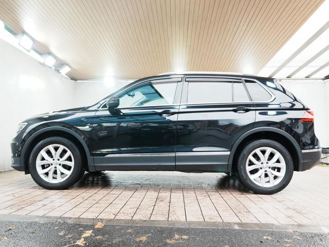 ティグアン ＴＤＩ　４モーション　ハイライン　純正ナビ　フルセグＴＶ　全方位カメラ　ＡＣＣ　レーンアシスト　コーナーセンサー　社外前後ドラレコ　オートブレーキホールド　フロントアシスト　サイドアシスト　リアトラフィックアラート　アップルカープレイ（9枚目）