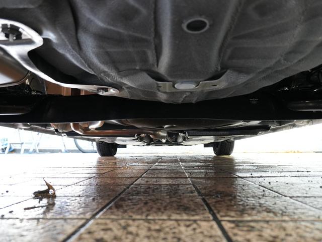 ノート Ｘ　ワンオーナー　９インチナビ　フルセグ　バックカメラ　ＥＴＣ　Ｂｌｕｅｔｏｏｔｈ　ＳＤ　純正フロアマット　純正ドアバイザー　ブレーキホールド　プッシュスタート（63枚目）