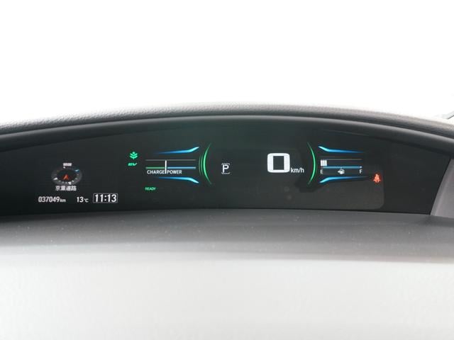 ジェイド ハイブリッドＸ　純正ナビ　フルセグＴＶ　１７インチＡＷ　ＡＣＣ　ＣＭＢＳ　バックカメラ　ハーフレザーシート　純正マット　バイザー　フォグ　プッシュスタート　ステアスイッチ　ＲＦＰ　ＥＣＯＮ　ドラレコ　空気圧センサー（26枚目）