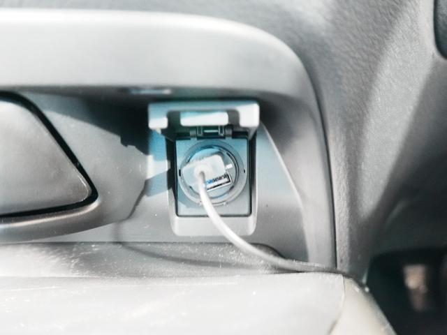 ジェイド ハイブリッドＸ　純正ナビ　フルセグＴＶ　１７インチＡＷ　ＡＣＣ　ＣＭＢＳ　バックカメラ　ハーフレザーシート　純正マット　バイザー　フォグ　プッシュスタート　ステアスイッチ　ＲＦＰ　ＥＣＯＮ　ドラレコ　空気圧センサー（33枚目）