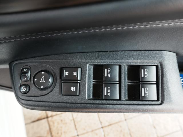 ジェイド ハイブリッドＸ　純正ナビ　フルセグＴＶ　１７インチＡＷ　ＡＣＣ　ＣＭＢＳ　バックカメラ　ハーフレザーシート　純正マット　バイザー　フォグ　プッシュスタート　ステアスイッチ　ＲＦＰ　ＥＣＯＮ　ドラレコ　空気圧センサー（40枚目）