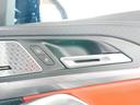 M35i xDrive ディスプレイオーディオ 赤黒革シート パワーシート ハーマンカードン HUD 全方位カメラ ワイヤレス充電 純正前後ドラレコ シートヒーター ステアリングヒーター パワーバックドア アンビエントライト(27枚目)