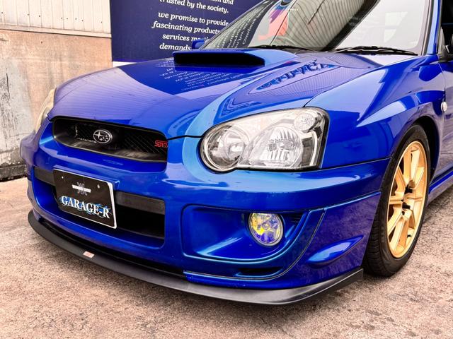 インプレッサ ＷＲＸ　ＳＴｉ　Ｅ型　フジツボマフラー　ＸＹＺ車高調　ＳＴＩフロントスポイラー　ＳＴＩタワーバー　ＳＴＩブースト計　純正ブレンボキャリパー　純正１７ＡＷ　ケンウッドナビ　前後ドラレコ　ＥＴＣ　タイミングベルト交換済（6枚目）