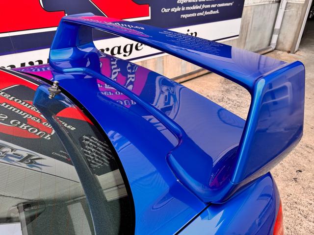 インプレッサ ＷＲＸ　ＳＴｉ　Ｅ型　フジツボマフラー　ＸＹＺ車高調　ＳＴＩフロントスポイラー　ＳＴＩタワーバー　ＳＴＩブースト計　純正ブレンボキャリパー　純正１７ＡＷ　ケンウッドナビ　前後ドラレコ　ＥＴＣ　タイミングベルト交換済（17枚目）