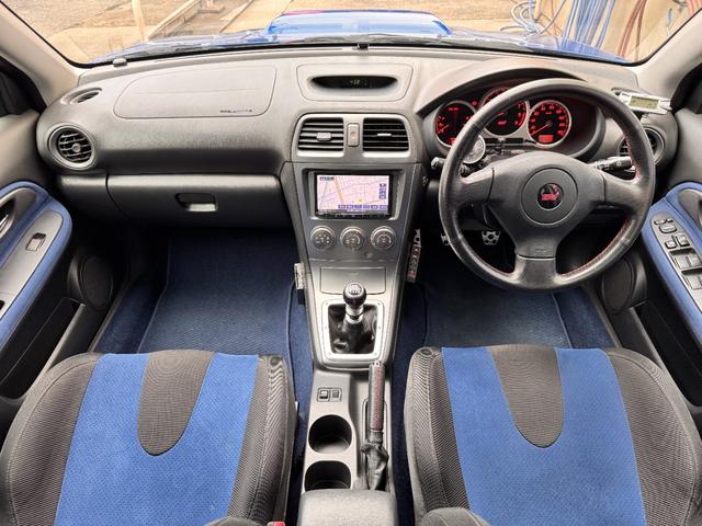 インプレッサ ＷＲＸ　ＳＴｉ　Ｅ型　フジツボマフラー　ＸＹＺ車高調　ＳＴＩフロントスポイラー　ＳＴＩタワーバー　ＳＴＩブースト計　純正ブレンボキャリパー　純正１７ＡＷ　ケンウッドナビ　前後ドラレコ　ＥＴＣ　タイミングベルト交換済（47枚目）