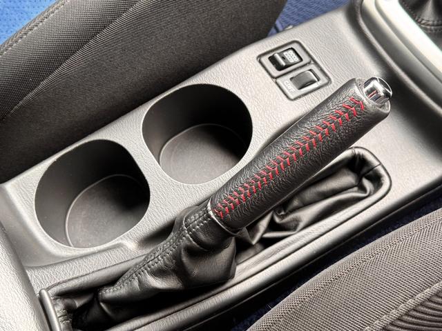 インプレッサ ＷＲＸ　ＳＴｉ　Ｅ型　フジツボマフラー　ＸＹＺ車高調　ＳＴＩフロントスポイラー　ＳＴＩタワーバー　ＳＴＩブースト計　純正ブレンボキャリパー　純正１７ＡＷ　ケンウッドナビ　前後ドラレコ　ＥＴＣ　タイミングベルト交換済（58枚目）