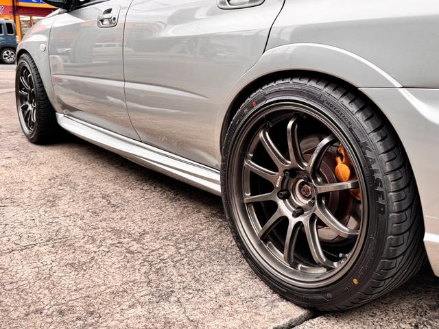 インプレッサ ＷＲＸ　ＳＴｉ　Ｅ型　ＨＫＳ車高調　マフラー　ＥＶＣ６－ＩＲ　アドバンＲＳ－ＤＦ１８ＡＷ　ＯＲＣクラッチ　ＢＬＩＴＺラジエター　エアクリ　ＢＲＩＤＥフルバケ　ＳＴＩメーター　Ｄｅｆｉ水温計　モモステ　タイベル交換済（22枚目）